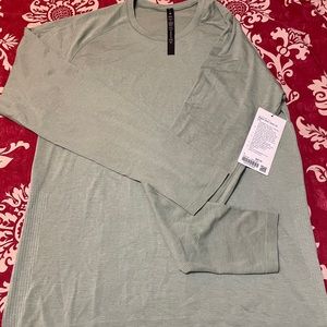 Lululemon Men’s Metal Vent Tech 2.0 Long Sleeve